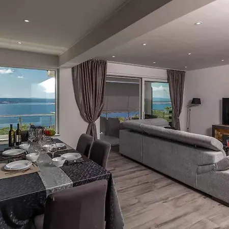 In 53910 Lejlighed Dramalj