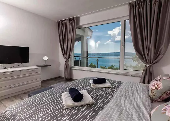 In 53910 Appartement Dramalj