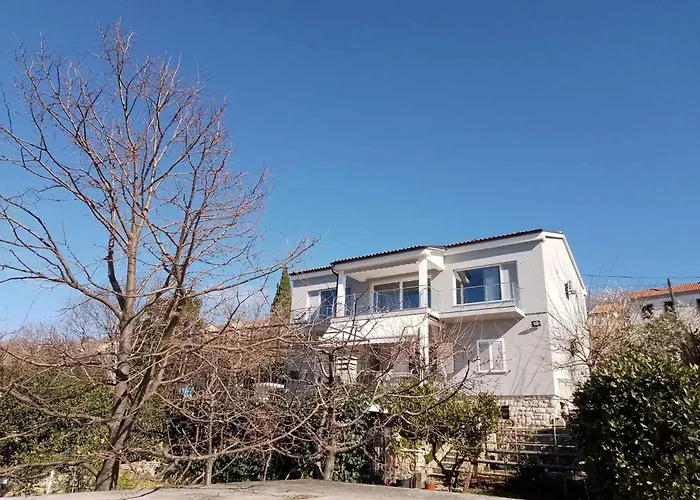 In 53910 Apartment *